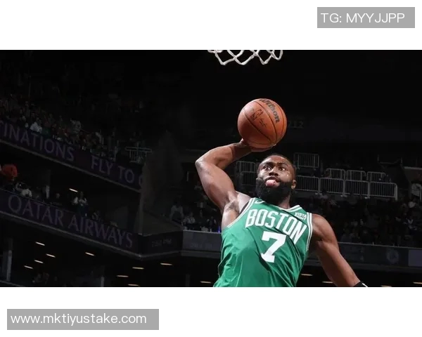 杰伦布朗坚定信念从未缺席季后赛深知球队潜力与实力