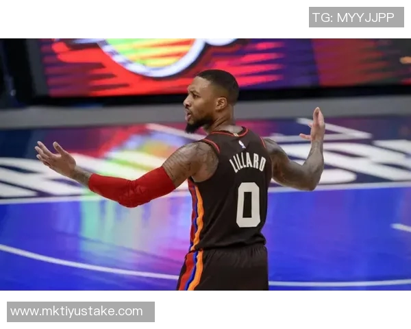 班马与胖虎的较量卢卡的笑容开拓者逆袭勇士杜兰特的疲惫与坚持 班马与胖虎的较量卢卡的笑容开拓者逆袭勇士杜兰特的疲惫与坚持