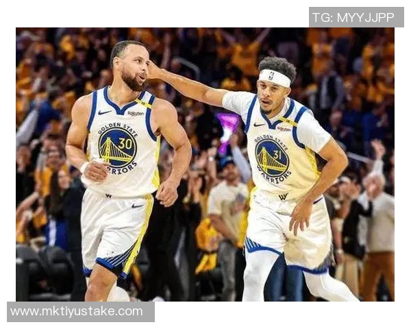 勇士11月有薪资空间火湖船队需等明年1月才能签约第15人 勇士11月有薪资空间火湖船队需等明年1月才能签约第15人